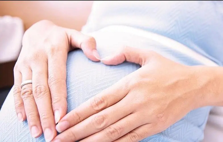 成都怀孕期间需要怎么做胎儿DNA鉴定,成都无创怀孕亲子鉴定收费明细